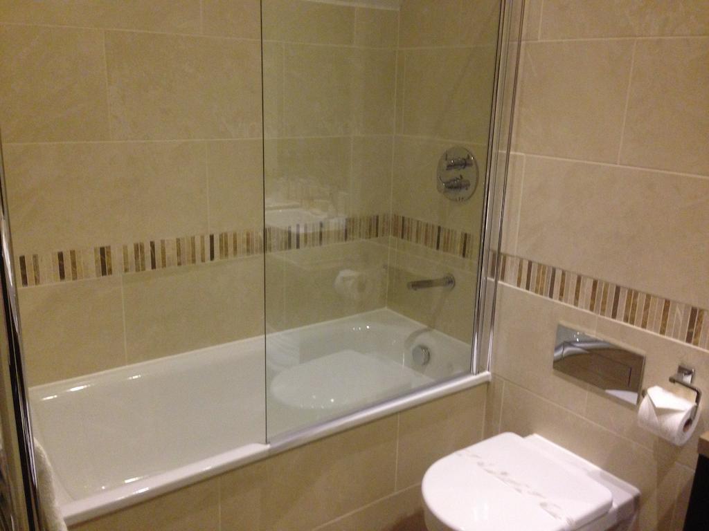 Dumfries Arms Hotel カムナック 部屋 写真