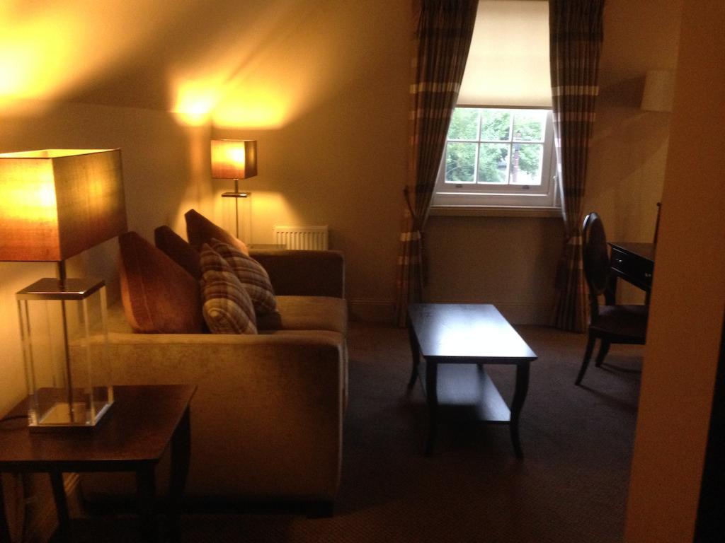 Dumfries Arms Hotel カムナック 部屋 写真